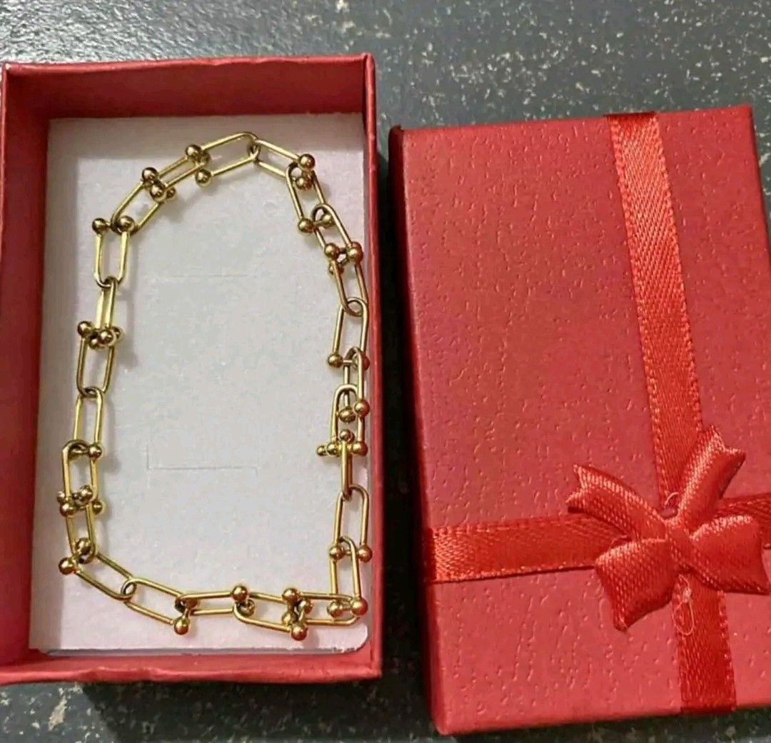Bracelet gold 18k (Category: Bracelets) located in Manila. Submitted by crizel.142 (Listing ID 1470573347, Image 1). Description: bracelet gold for women 18k 7inch 4.34grams.