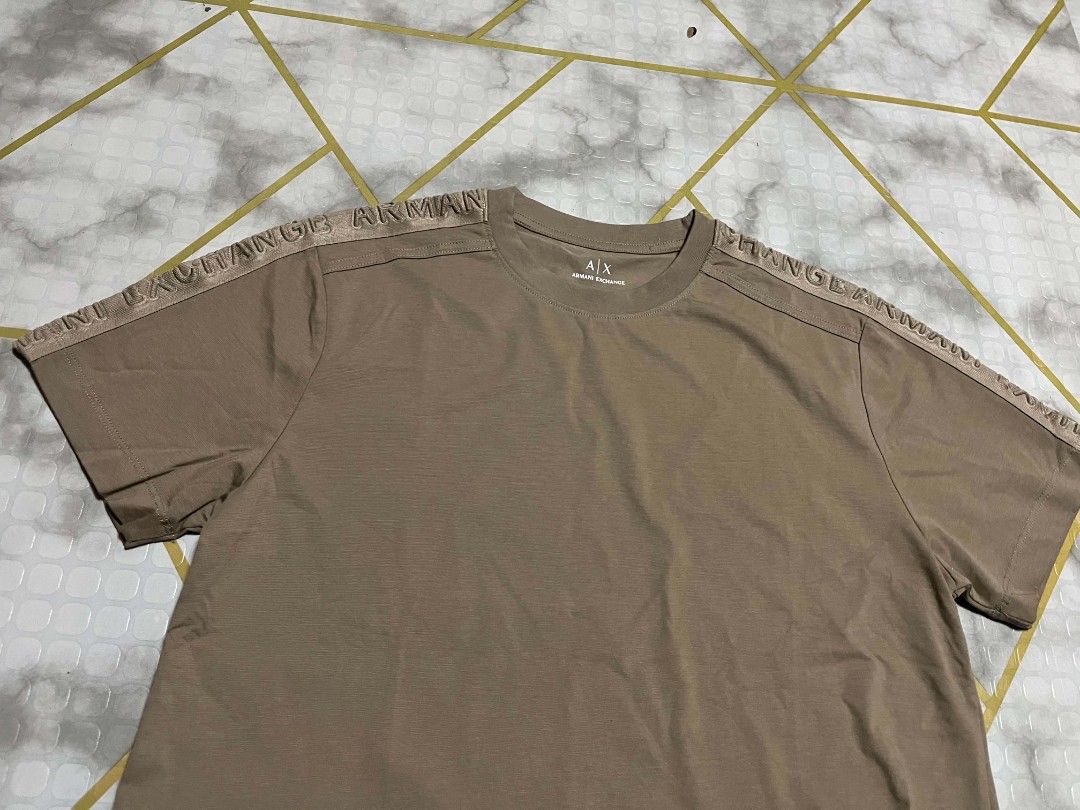 Brand new armani exchange tshirt (Category: Tshirts & Polo Shirts ) located in General Trias. Submitted by hungariancheesecake (Listing ID 1470585501, Image 3). Description: 19.5x27 Medium Gusot lang natambak sa cabinet.