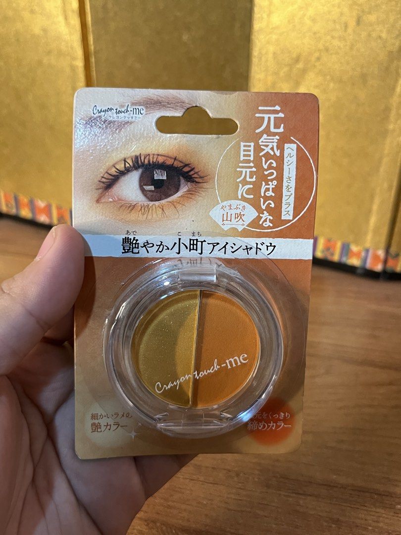 Brand New Crayon touch-me Eyeshadow (Category: Makeup) located in Gapan. Submitted by lunashop14 (Listing ID 1470635853, Image 1). Description: - Brand: Crayon Touch-Me - Shade: Yamabuki (Two warm shades with gold shimmer and rich orange tones) - Condition: Brand new, unopened with cardboard backing still attached - Features: Application instructions printed directly on the packaging - Origin: Made in Taiwan 2 pcs available .