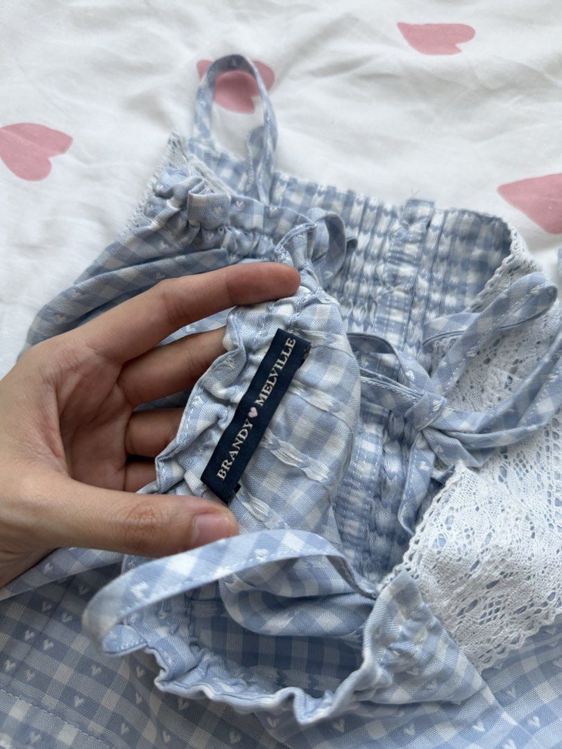 Brandy Melville Maeve Heart Gingham Top (Category: Sleeveless) located in Las Pinas. Submitted by thealyssacloset (Listing ID 1470636172, Image 3). Description: -RFS: Used once, not my style anymore (too babygirl) -Freesize -Bought in Japan.