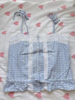 (Category: ) located in . Submitted by thealyssacloset (Listing ID 1470636172, Image 1). Description: .