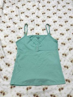 (Category: ) located in . Submitted by wxcloset (Listing ID 1470686725, Image 1). Description: .