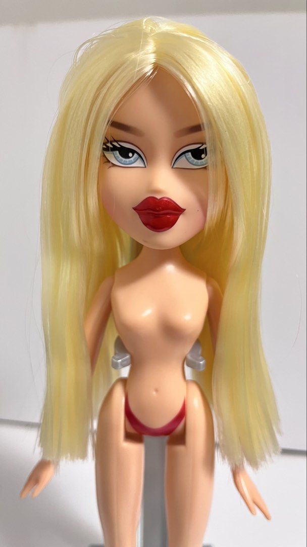 Bratz Holiday Cloe (nude only) (Category: Kids Toys) located in Zamboanga. Submitted by odd.prettyprincess (Listing ID 1470596893, Image 1). Description: - OOTB condition.