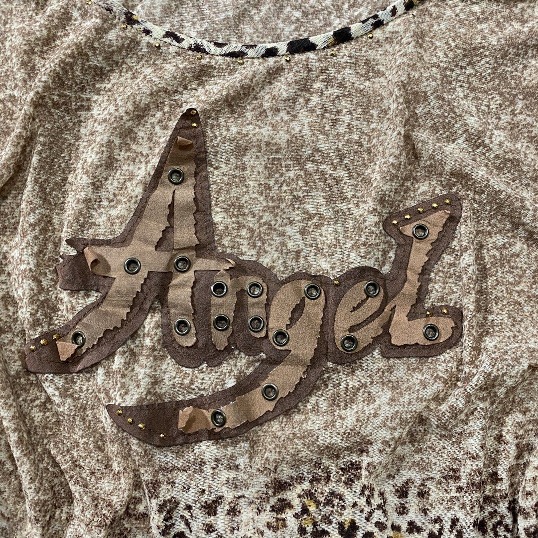Brown Mesh Leopard Top - Studded Angel Graphic (Category: Others Tops) located in Isabela. Submitted by islandsrelics (Listing ID 1470647577, Image 3). Description: .