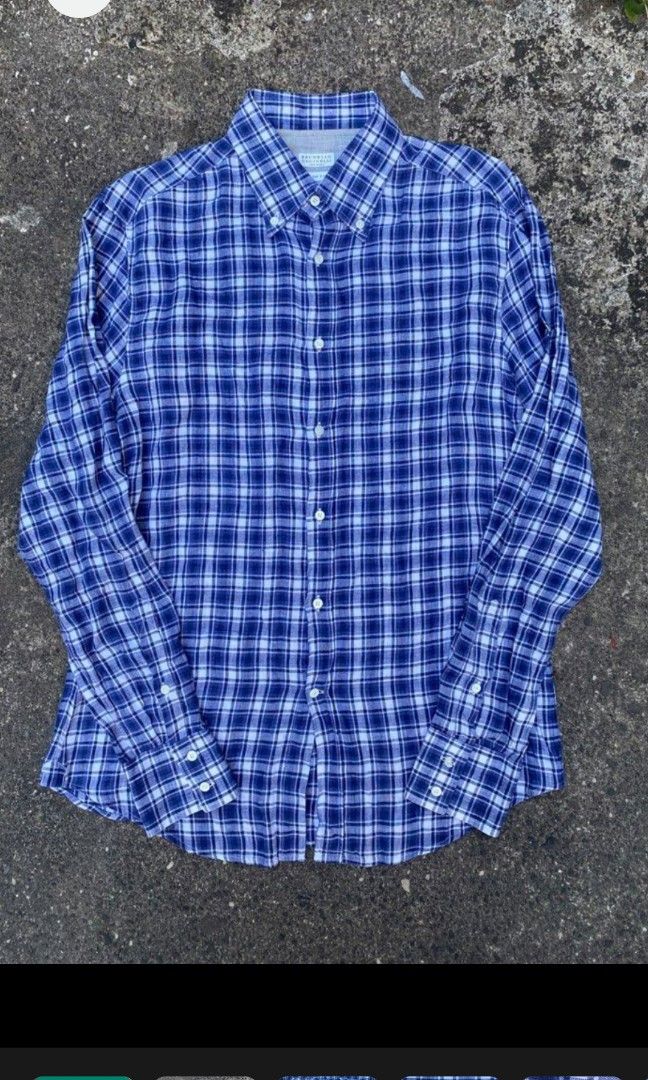 BRUNELLO CUCINELLI LINEN (Category: Formal Shirts) located in Cagayan de Oro. Submitted by cortesjosh81 (Listing ID 1470740008, Image 1). Description: linen pm more details.