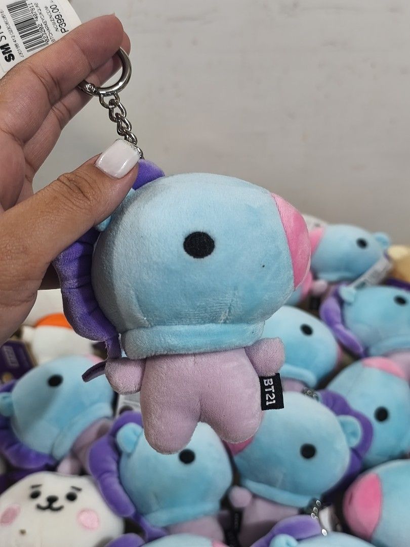 BT21 keyring plushies (Category: K-Wave Merchandise) located in Manila. Submitted by abubotph (Listing ID 1470605356, Image 3). Description: Available characters: RJ, Shooky, Koya, Mang.