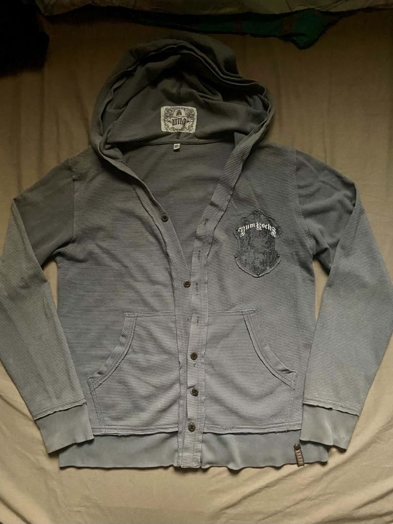 Bum Rocks Hooded Cardigan (Category: Coats, Jackets and Outerwear) located in Valenzuela. Submitted by koopkeens (Listing ID 1470724536, Image 2). Description: Bum Rocks Waffle Knit Hooded Cardigan Medium 1,000 Valenzuela City.