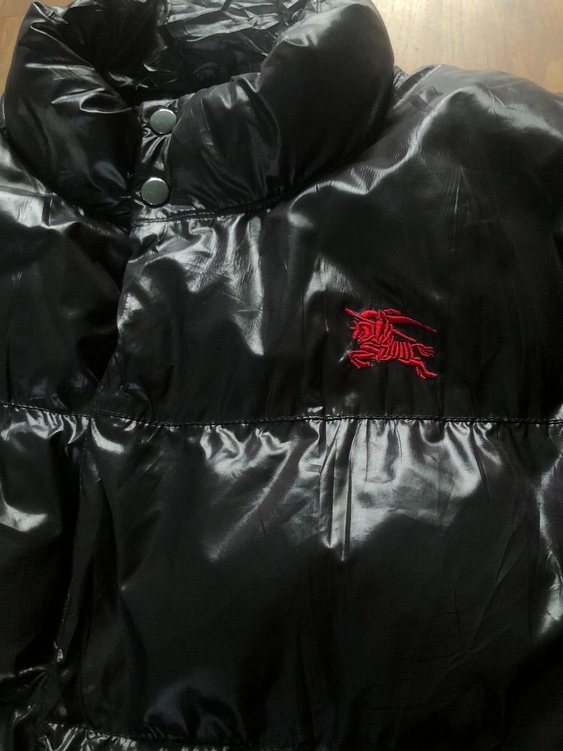 Burberry Puffer Jacket (Category: Coats, Jackets and Outerwear) located in Baguio. Submitted by thrifty1.6 (Listing ID 1470636213, Image 2). Description: Burberry Puffer Jacket LARGE EXCELLENT CONDITION LOCATION: BAGUIO CITY.