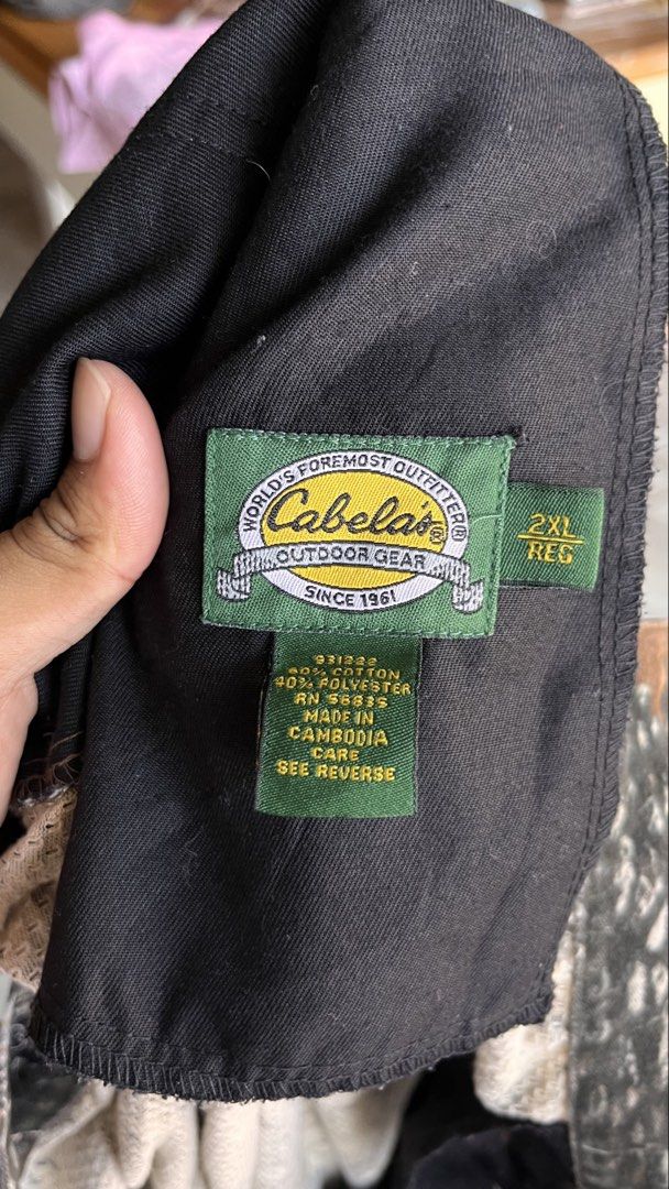 Cabela's Seclusion 3D Camo Cargo Pants 2XL Regular (Category: Jeans) located in Cabuyao City. Submitted by bulandos (Listing ID 1470656069, Image 3). Description: - Brand: Cabela's altered length - Pattern: Seclusion 3D Camo - Size: 2XL Regular - Material: 60% Cotton, 40% Polyester (Mesh texture) - Features: Multiple side and back pockets - Fit: Adjustable waist tabs on both sides - Closure: Button fly.