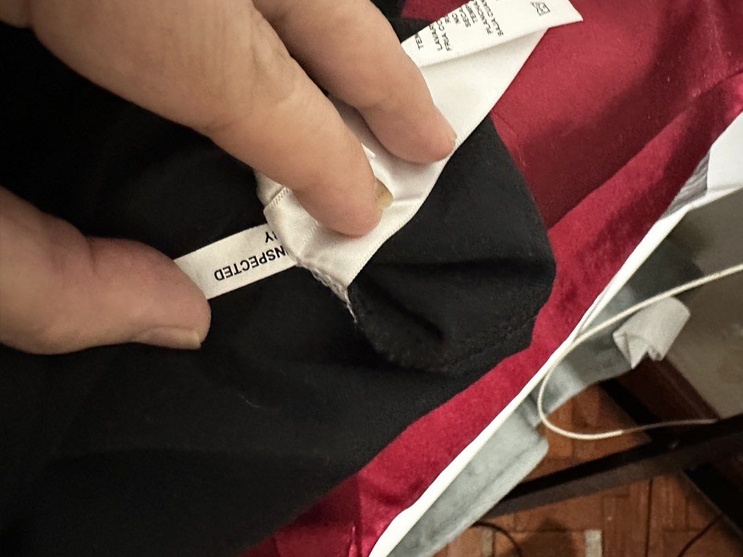 Calvin Klein Performance Black Stretch T-Shirt Size L (Category: Shirts) located in Balanga. Submitted by jamilbeauty5 (Listing ID 1470743145, Image 2). Description: - Brand: Calvin Klein Performance - Color: Solid Black - Size: L - Material: 95% Cotton, 5% Spandex (Made in Egypt) - Fit: Comfortable and stretchable - Ideal for: Workouts or casual wear - Care: Machine wash cold with like colors - BRAND NEW- washed but NOT worn GUARANTEED ORIGINAL!