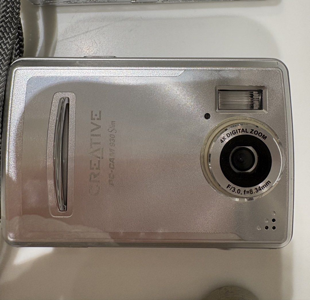 Camera (Category: Cameras) located in Singapore. Submitted by phytmh (Listing ID 1470590328, Image 8). Description: Need to test condition despite hardly used.