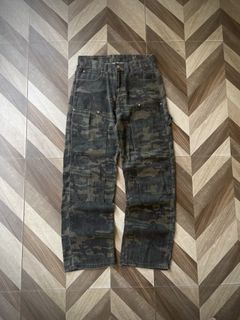 (Category: ) located in . Submitted by thrift.wrld (Listing ID 1470651837, Image 1). Description: .