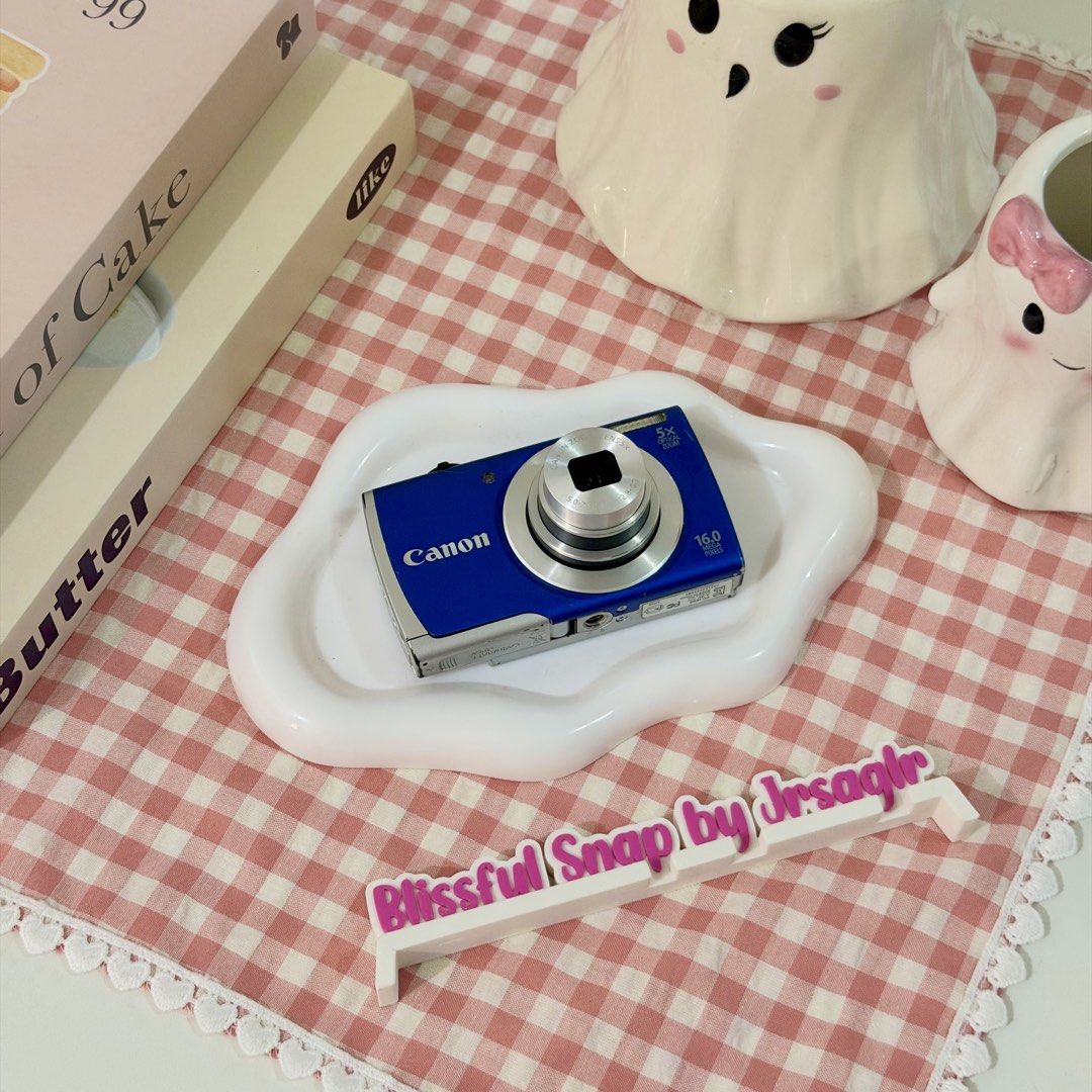 canon powershot a2600 (Category: Cameras) located in Manila. Submitted by decluttered_by.kisses (Listing ID 1470583747, Image 2). Description: Model: Can♡n Powershot A2600 ♡₊˚ price: [🔖 ₱6,699 + SF] ╰┈➤ comment “mine” 🛒 IG: @blissful.snap FB Page: Blissful Snap Tiktok: blissful.snap 🌸 𝗱𝗲𝘁𝗮𝗶𝗹𝘀: 📸 – Key Features • 16.0 Megapixels • 5x Optical Zoom (28–140mm equivalent) • 3.0-inch LCD Display • DIGIC 4 Image Processor • 720p HD Video Reco
