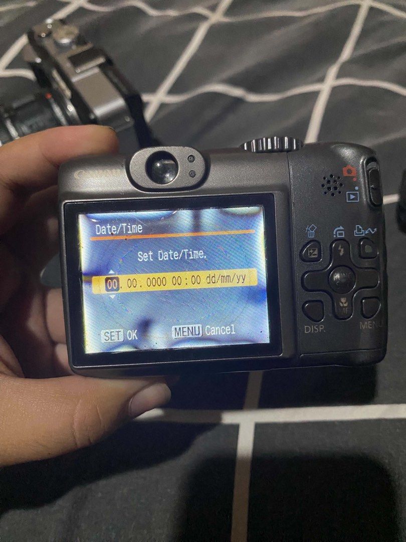 Canon PowerShot A590 IS Digital Camera (Category: Cameras) located in Castillejos. Submitted by izzashopaccount (Listing ID 1470693224, Image 3). Description: - Camera Model: Canon PowerShot A590 IS - Resolution & Zoom: 8.0 megapixels with 4x optical zoom - Condition: Tested and working, menus function normally, body wear from use - Power Source: Conveniently runs on AA batteries - Bonus: Sample photos taken with this exact camera are included in