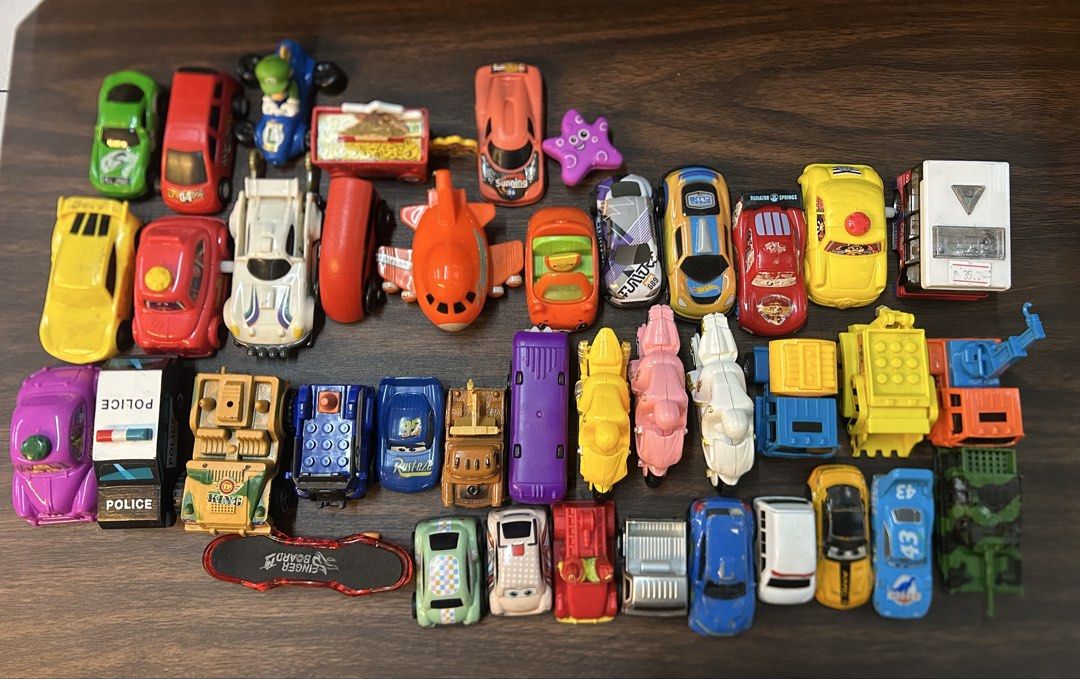 CAR TOYS (Category: Kids Toys) located in Baguio. Submitted by amber_toyshop (Listing ID 1470638497, Image 1). Description: 🚗 TAKE ALL TOYS 40pcs FOR ₱350 ONLY! 🔥😍 Assorted toy cars, trucks, vehicles & more! 🏎️🚒🚜 📩 PM na sa sure buyer! First to claim, first to get!.