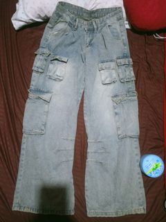 (Category: ) located in . Submitted by ur_sweetthrift_shop (Listing ID 1470570300, Image 1). Description: .