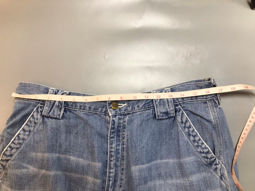 Carhartt Cargo Jorts Size 34 (Category: Shorts) located in Ragay. Submitted by sergesalgado (Listing ID 1470575264, Image 3). Description: Carhartt Shorts Waistline: 34 Length:24 Leg Opening:10 .