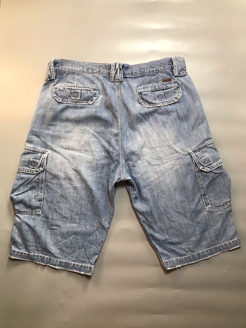 Carhartt Cargo Jorts Size 34 (Category: Shorts) located in Ragay. Submitted by sergesalgado (Listing ID 1470575264, Image 2). Description: Carhartt Shorts Waistline: 34 Length:24 Leg Opening:10 .