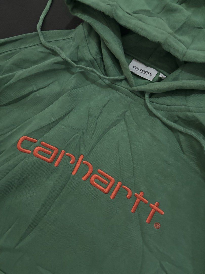 Carhartt Hoodie (Category: Coats, Jackets and Outerwear) located in Ibajay. Submitted by thriftthriftlang.aklan (Listing ID 1470640515, Image 2). Description: Carhartt Hoodie Dimes-25.5x28 Condition-Excellent Condition Color Rate-10/10 Issue-No Issue Good as New Fresh from bale.