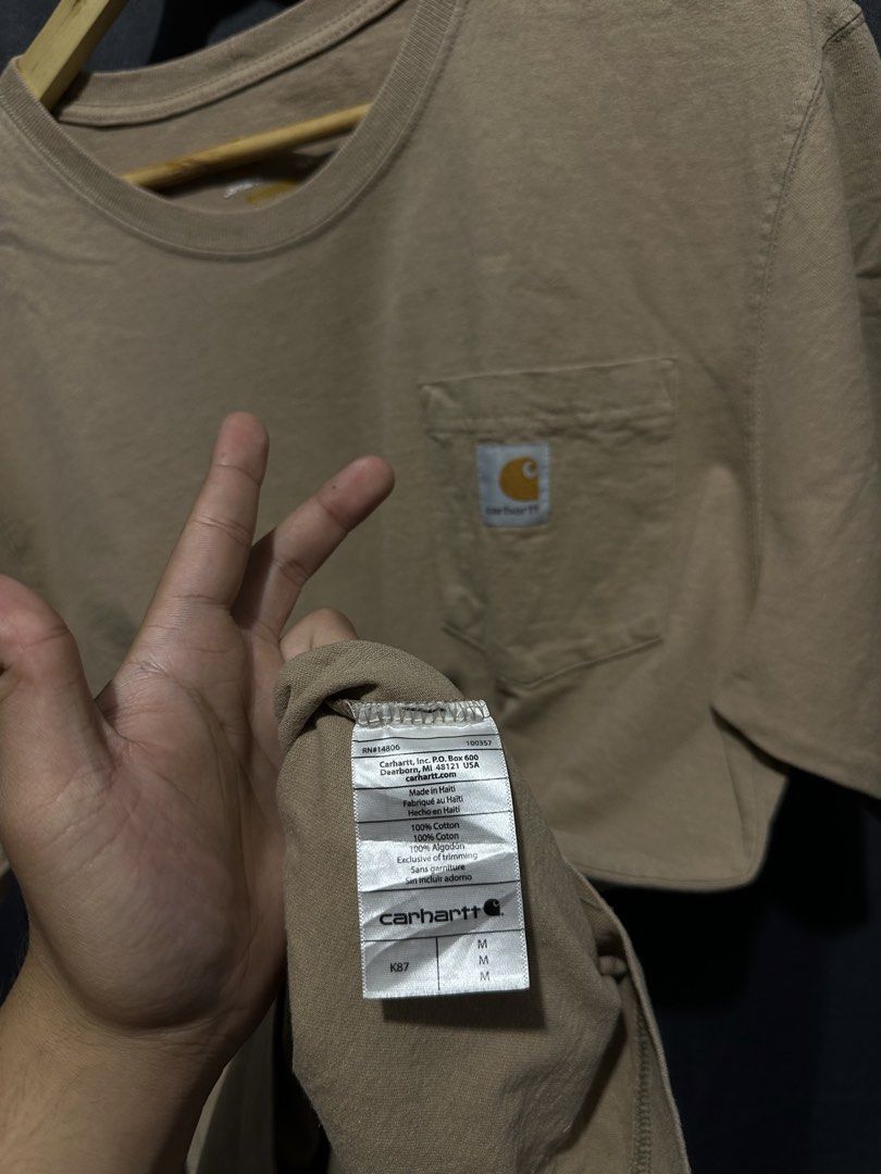 Carhartt K87 Workwear Pocket Tee (Category: Tshirts & Polo Shirts ) located in Buenavista. Submitted by themodernrack (Listing ID 1470596423, Image 3). Description: Condition: Excellent Condition Measurements & Sizing: Size: Tagged Size M (Carhartt original loose fit; fits like Men’s L) Width (Pit to Pit): 22” Length: 28”.