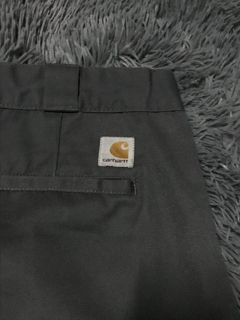 Carhartt Master Pants Gray (Category: Chinos) located in Manila. Submitted by thrift_marvs (Listing ID 1470723380, Image 3). Description: Carhartt Master Pants Gray Excellent Condition Minimal Issue on Hem Size 34 - 35 Length 42 Leg Opening 9 1200 PLUS SHIPPING FEE.