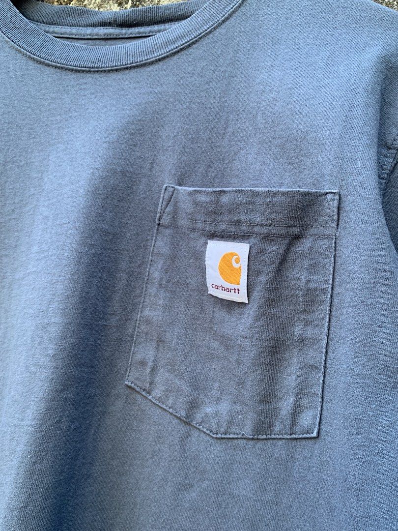 Carhartt pocket tee (Category: Tshirts & Polo Shirts ) located in Angeles City. Submitted by badillajel81176 (Listing ID 1470631700, Image 3). Description: WTS –Carhartt Pocket Tee 📏 Size: Tag size “Small“Fit To Large 📏 Measurements: Width : 20 Length: 29 💢Issue-/Sign of usage only/White marks ✨ Condition: 10/10 🟦 Color Rate:10/10 📍 Pampanga Angeles City 📦 Shipping available nationwide.