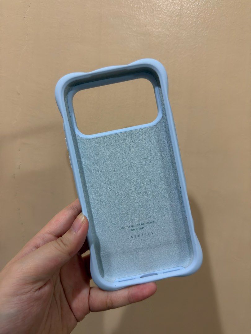Casetify Cloud Iphone 17 Pro Max Case (Category: Cases & Sleeves) located in Quezon City. Submitted by tanyasy_52 (Listing ID 1470694165, Image 2). Description: .