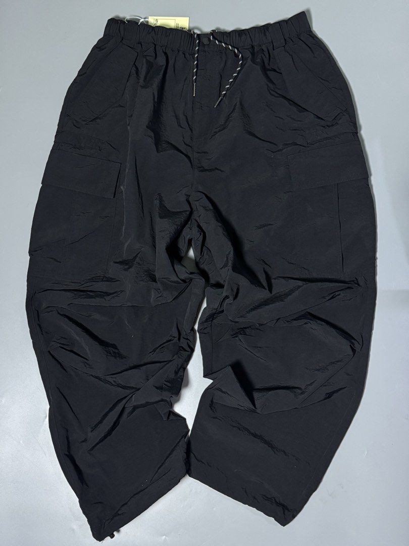 Catalog Tech Gorp Pants Multipocket (Category: Other Bottoms) located in Las Pinas. Submitted by weryouat (Listing ID 1470678651, Image 1). Description: Catalog Tech Pants🚨🚨🚨 Polyester light Excellent Condition Fits m-l 30-38" waist 16"hem 38"length 1300 only MOP BPI/GCASH SHIP VIA J&T/Lalamove PAYMENTS FIRST POLICY LAS PINAS📍.
