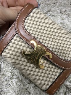 （分類：）位於 。 由 greenfashion228 提交（商品編號 1470649360，圖片 1）。簡介： 。