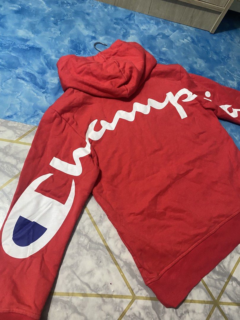 Champion Big script (Category: Coats, Jackets and Outerwear) located in Binan City. Submitted by rnj_affordable (Listing ID 1470729869, Image 2). Description: Heavy cotton needwash lang.