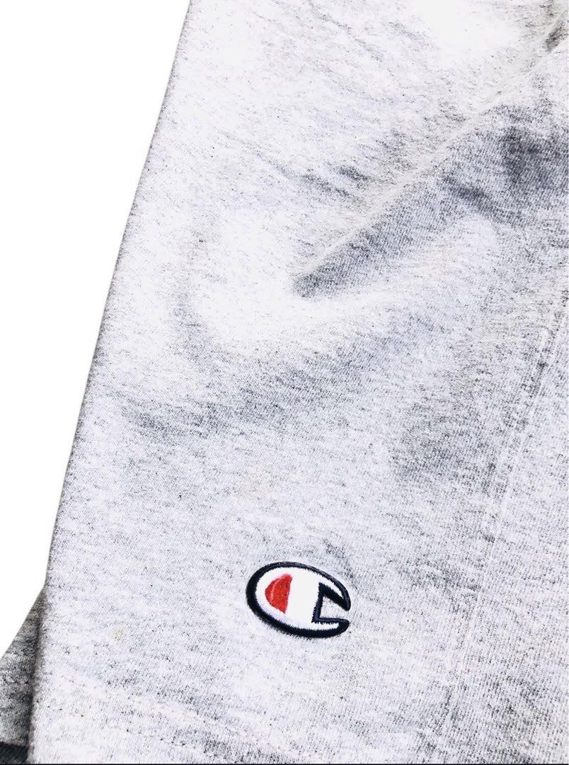 Champion Sweatshort (Category: Shorts) located in Angeles City. Submitted by wwdrip (Listing ID 1470649515, Image 2). Description: Champion Sweatshort •Waist : 30-36 •Length : 19 •Leg Opening : 14 •Color rate : 9.5/10 •Condition : excellent •No issue need wash only ₱400 + sf.