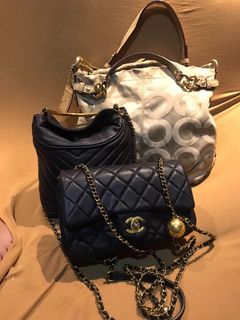 (Category: ) located in . Submitted by purse_gedo (Listing ID 1470667933, Image 1). Description: .