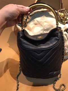 (Category: ) located in . Submitted by purse_gedo (Listing ID 1470668258, Image 1). Description: .