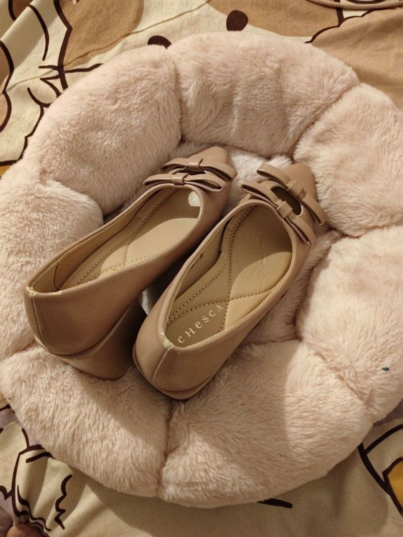 Chesca Nude Block Heel Pumps Size 35 (Category: Heels) located in Bacoor. Submitted by ksyoungieberries (Listing ID 1470693208, Image 2). Description: - Brand: Chesca - Style: Nude pumps with block heels and bow cutout toe details - Size: 35 - Condition: Brand new, never worn out (original Robinsons price tag still attached) - Original Price: ₱1,499.