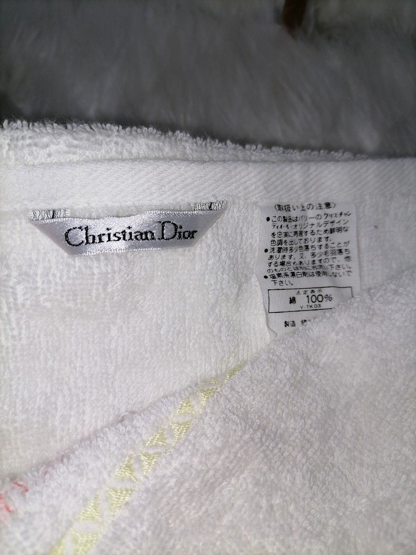 Christian Dior Long Face Towel (Category: Bedding & Towels) located in Butuan. Submitted by az-branded.items (Listing ID 1470561145, Image 3). Description: Malinis no stains Selected from Japan surplus Authentic item From Japan.