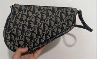 (Category: ) located in . Submitted by zyvenza.co (Listing ID 1470597769, Image 1). Description: .