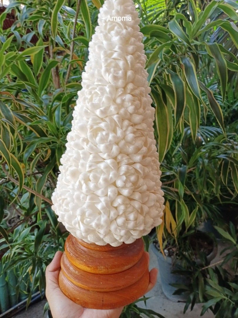 Christmass tree seashell table top 17in (Category: Other Home Furniture) located in Taguig. Submitted by amomaenterprise (Listing ID 1470587462, Image 2). Description: christmas tree made of seashells 17in height table top.