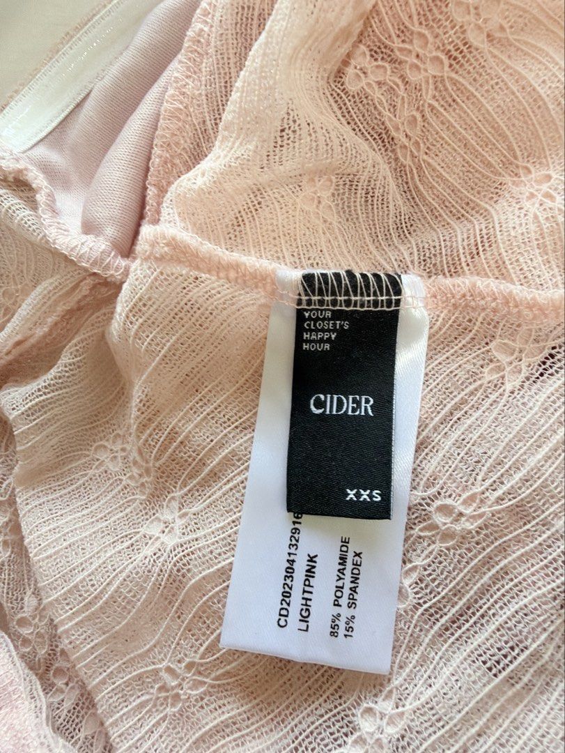 Cider Tube pink blouse (Category: Blouses) located in Manila. Submitted by hellokittyjhoe (Listing ID 1470697268, Image 3). Description: .