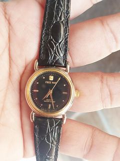 (Category: ) located in . Submitted by vintageanddainty (Listing ID 1470588350, Image 1). Description: .