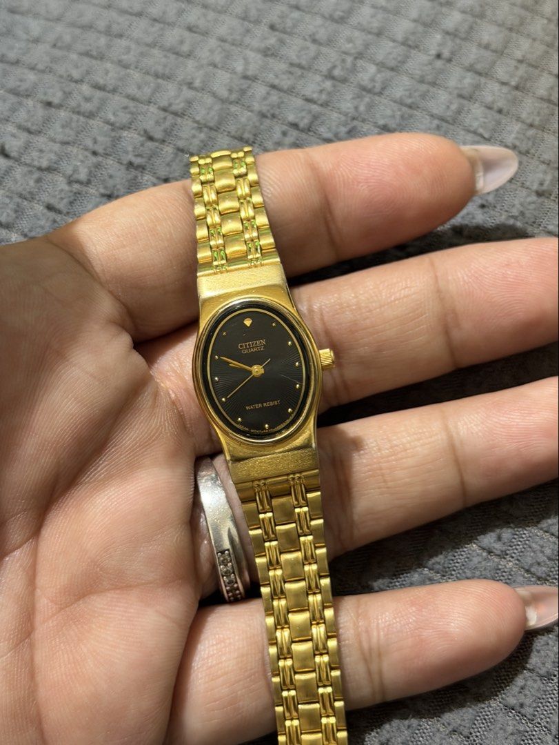 Citizen Watch (Category: Women's Watches) located in San Juan City. Submitted by camyoo (Listing ID 1470651191, Image 1). Description: 2800 as pack Last price posted Bawal sa maselan Both are working.