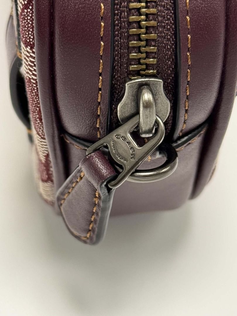 Coach F38687 Convertible Bag (Category: Luxury Bags & Wallets) located in Baguio. Submitted by onlinedepot2600 (Listing ID 1470610823, Image 3). Description: 👜 COACH F38687 Shoulder Bag | Authentic Japan Pre-Loved | Excellent Condition 💎 Authentic Coach F38687 🇯🇵 Direct from Japan (Pre-Loved) ✅ No Defects ✅ Clean Interior and Exterior ✅ Ready to Use Looking for a stylish and practical everyday bag? This authentic Coach F38687 offers timeless 