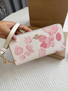 (Category: ) located in . Submitted by bestgiftselect (Listing ID 1470716025, Image 1). Description: .