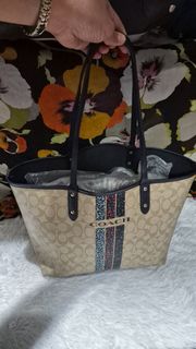 (Category: ) located in . Submitted by jhaz_bags (Listing ID 1470679993, Image 1). Description: .