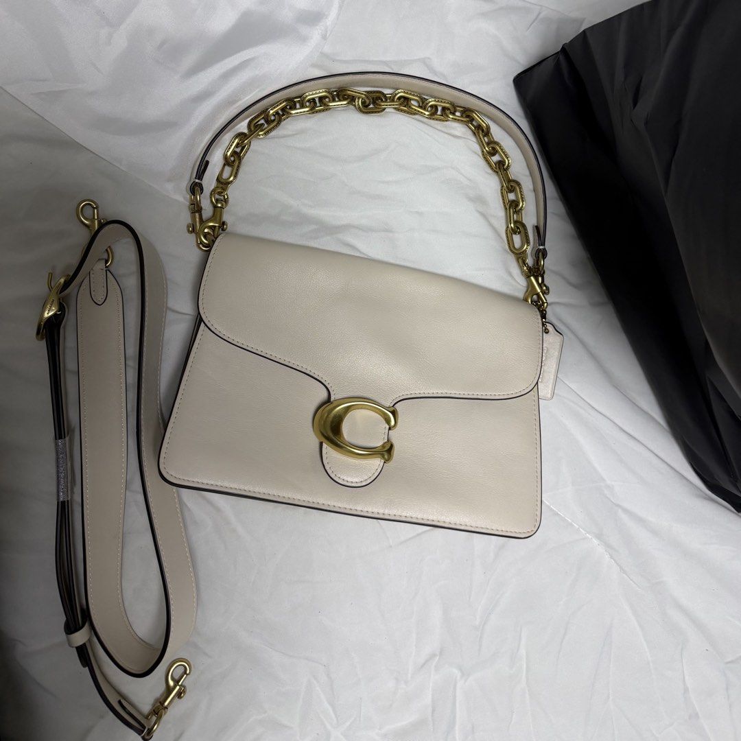 Coach Soft Tabby (Category: Shoulder Bags) located in Angeles City. Submitted by ariayu_tiger (Listing ID 1470665180, Image 2). Description: In prestine condition and looking for its ne mom. With reciept! Got it at Duty free gor 43k pesos. Once Used only Need Extra Money..