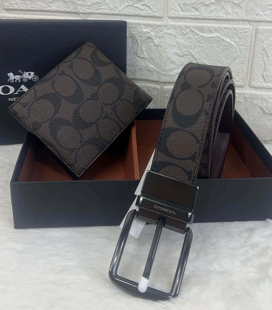 Coach Wallet & Belt (Category: Belts) located in Quezon City. Submitted by stuffs.hellyy (Listing ID 1470730163, Image 3). Description: with box made in vietnam .