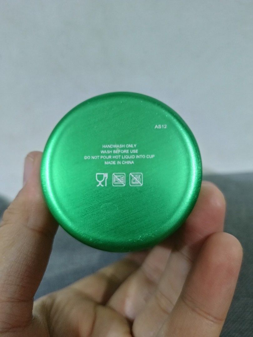 Coca-Cola X McDonald Aluminum Cup (Category: Other Kitchenware & Tableware) located in Cavite. Submitted by bodega_ni_kiks11 (Listing ID 1470648210, Image 2). Description: 🟢 Coca-Cola x McDonald's Aluminum Cup — Green ₱250 ✨ Limited edition collectible 🟢 Brushed metal finish, lightweight 🧼 Handwash only — good condition Great for display or daily use! Message me! 📩.