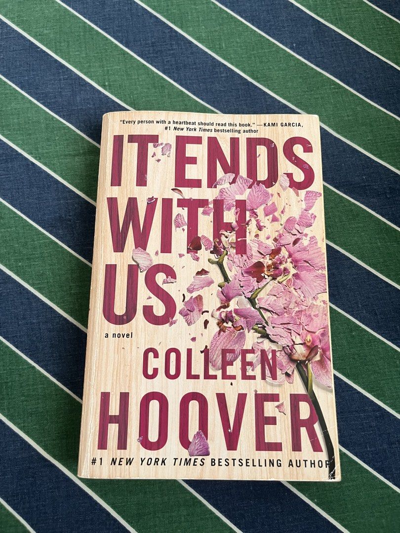CoHo’s It Ends With Us + It Starts With Us Duo (Category: Storybooks) located in Makati City. Submitted by zyennapp (Listing ID 1470570381, Image 2). Description: 📖 THE COLLEEN HOOVER DUO YOU NEED ON YOUR SHELF! 💐 It Ends with Us — A moving story about love, difficult choices, and finding the courage to break the cycle. 💐 It Starts with Us — A heartfelt sequel about second chances, healing, and new beginnings. 🏷️ ₱550 - Bundle 🏷️ ₱300 - It E