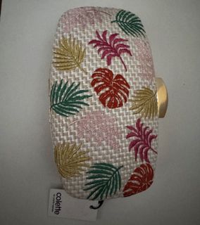 (Category: ) located in . Submitted by glammedupdiva (Listing ID 1470576725, Image 1). Description: .