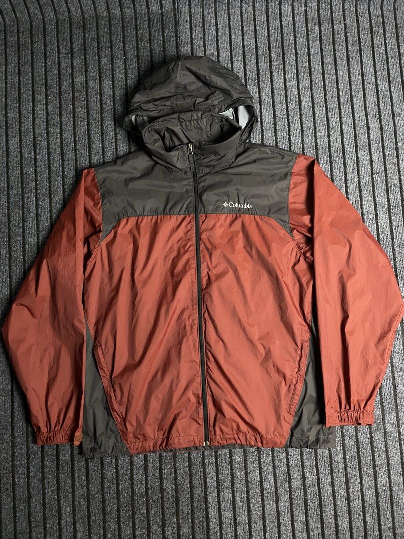 Columbia - Glennaker Lake II Rain Jacket (Category: Coats, Jackets and Outerwear) located in Puerto Princesa. Submitted by palawan.swagdealer (Listing ID 1470722188, Image 2). Description: All details are provided Kindly check each photo No major flaws Still in good - very good condition.