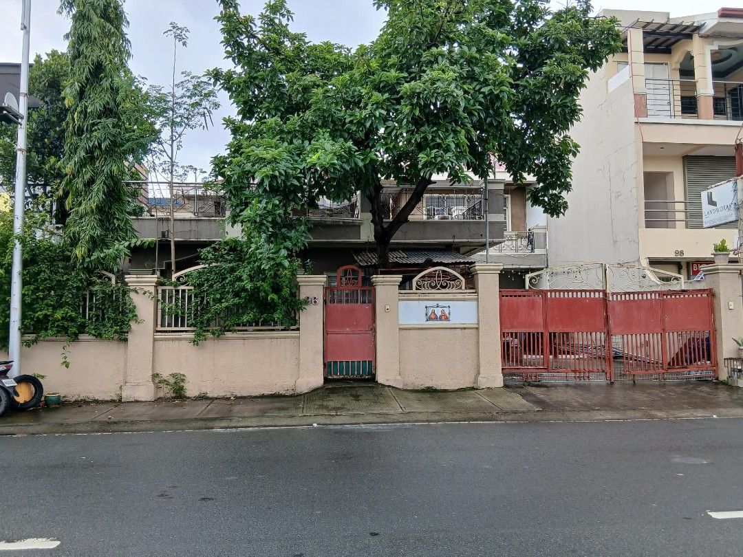 Commercial area (Category: House & Lot) located in Manila. Submitted by rickreodiq42797 (Listing ID 1470743349, Image 1). Description: 27M gross price, ideal for restaurant business..
